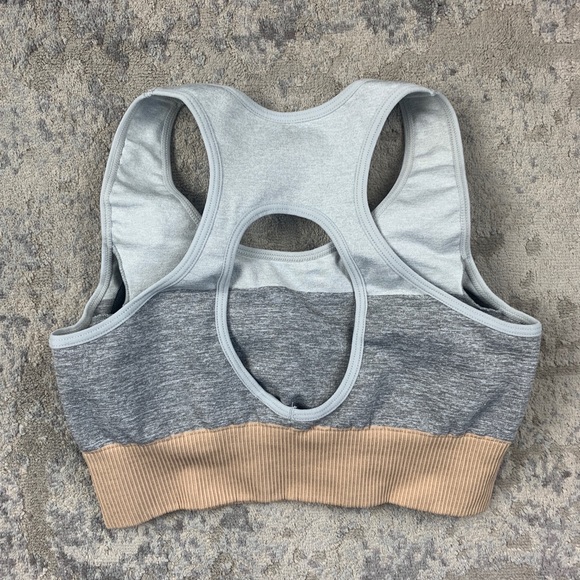 Color block Grey/White/Orange WorkOut Yoga Set - Picture 8 of 11